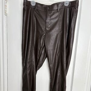 GAP faux leather legging